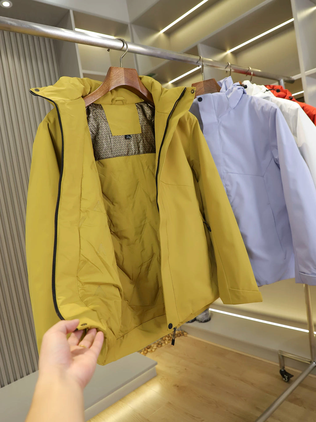 Product Image Alt Text