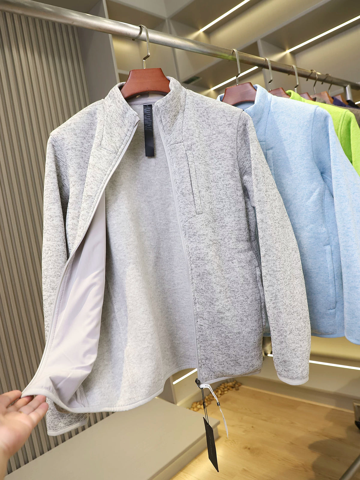 Product Image Alt Text