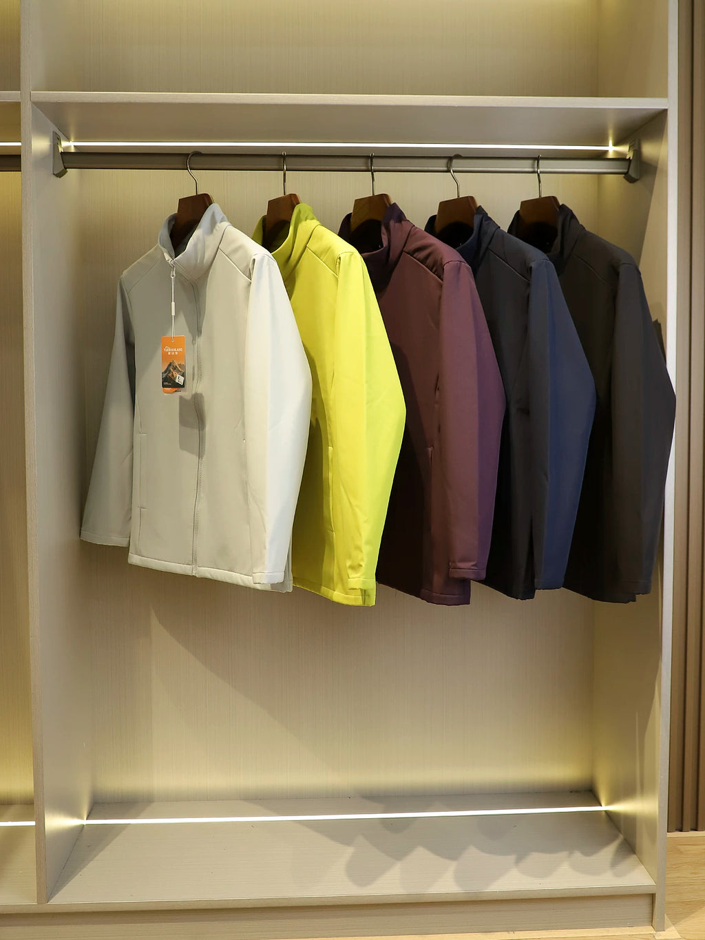 Product Image Alt Text