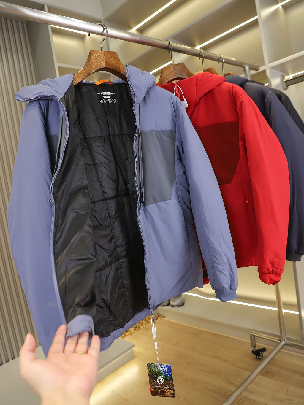 Product Image Alt Text