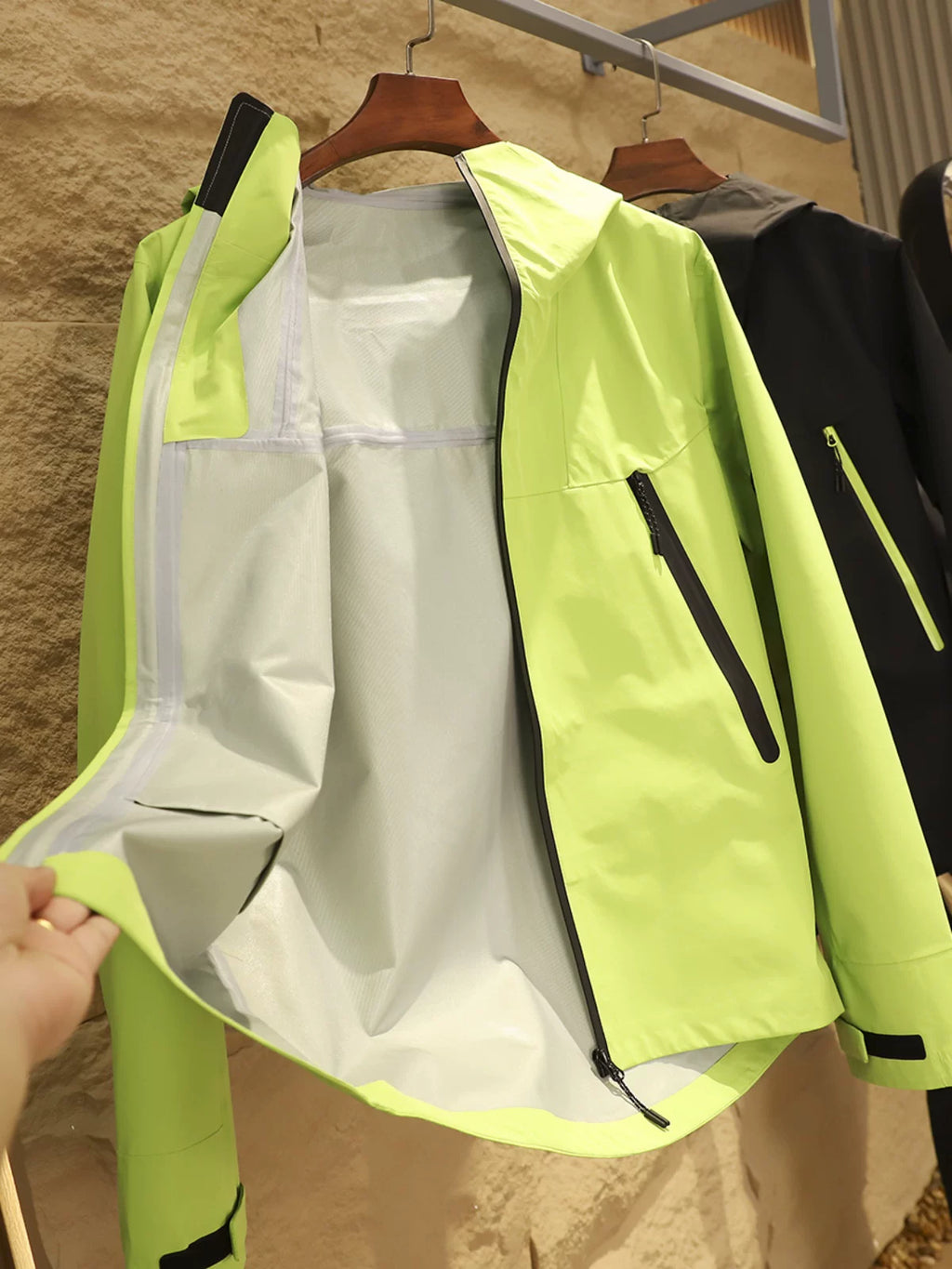 Product Image Alt Text