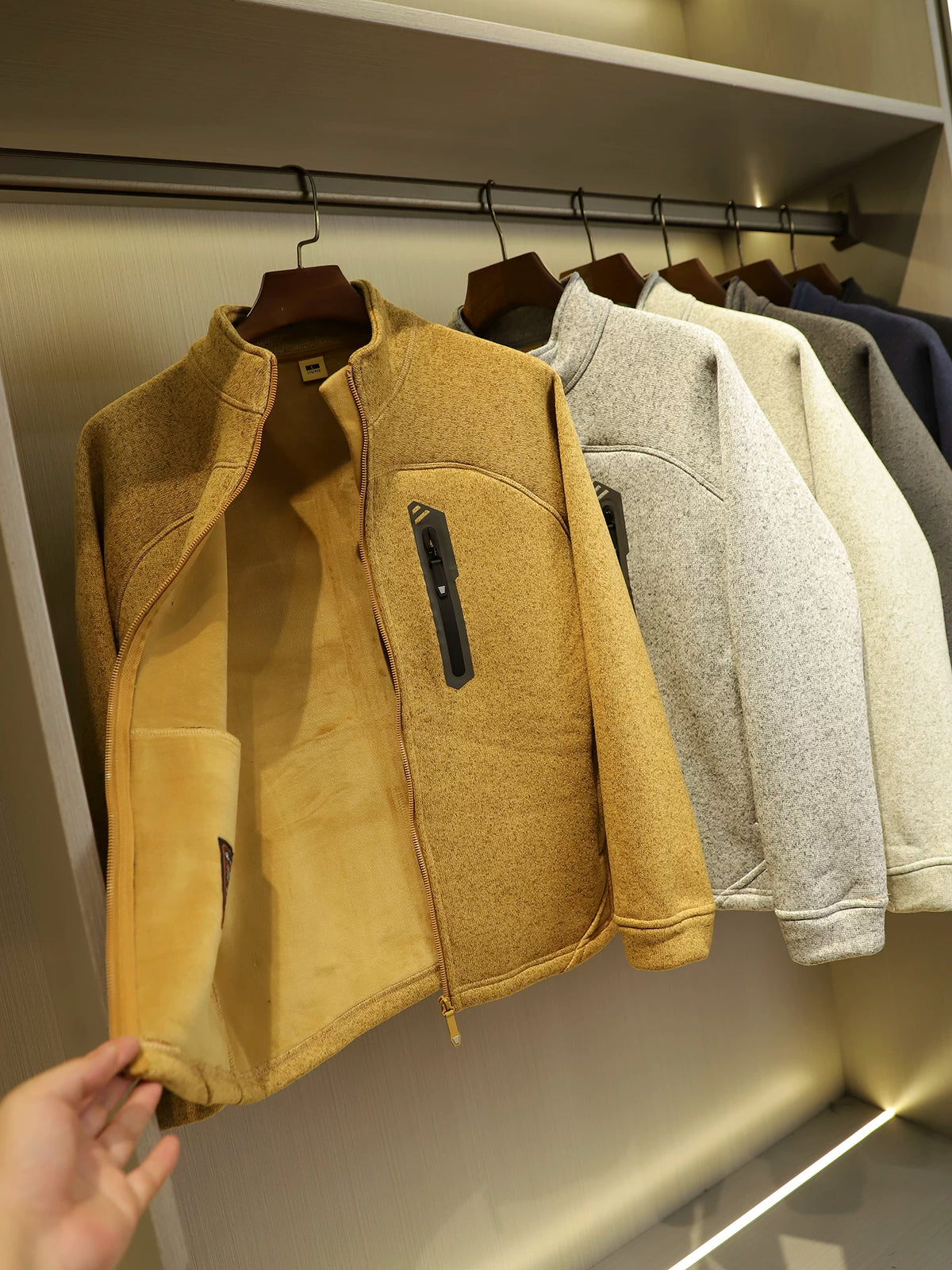 Product Image Alt Text
