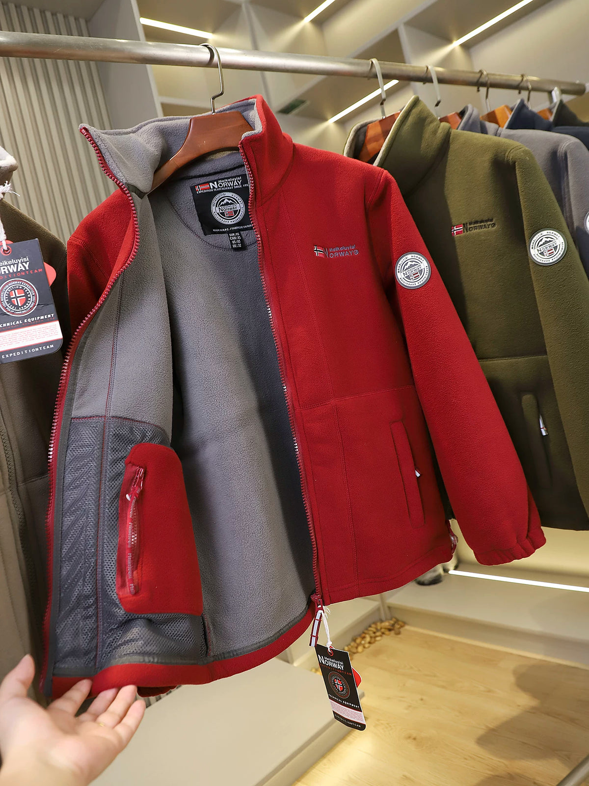 Product Image Alt Text