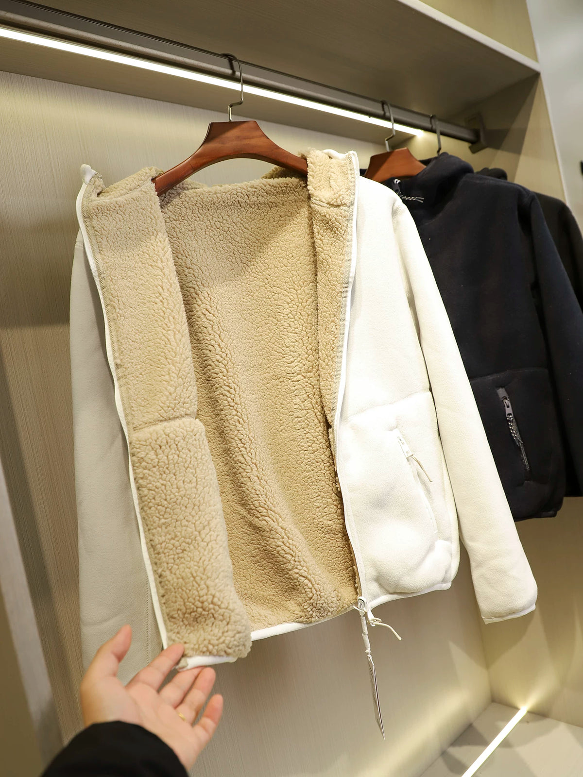 Product Image Alt Text