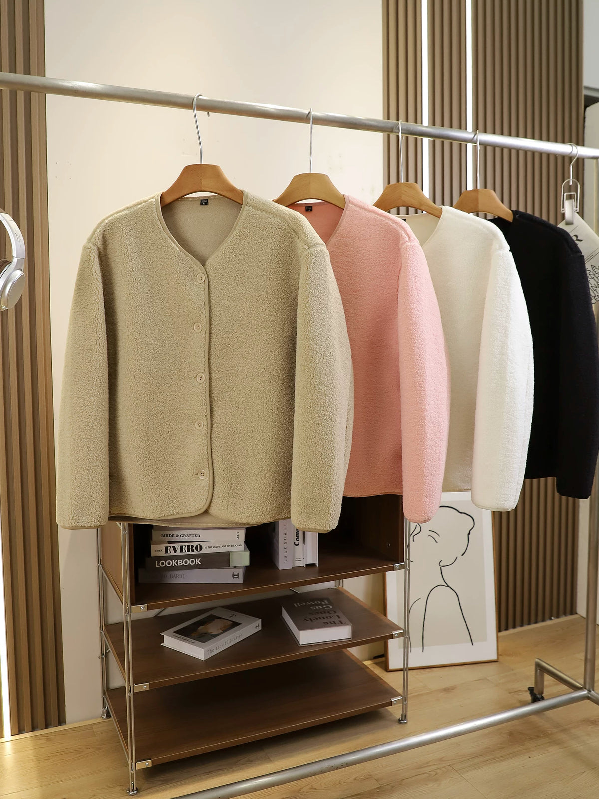 Product Image Alt Text