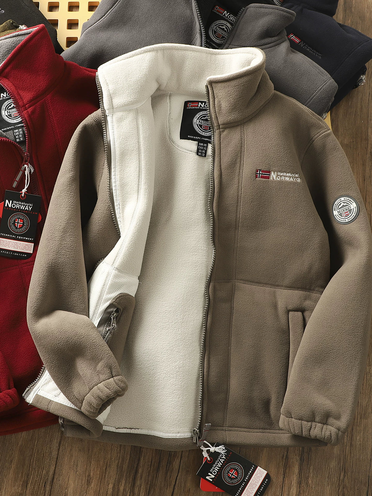 Product Image Alt Text