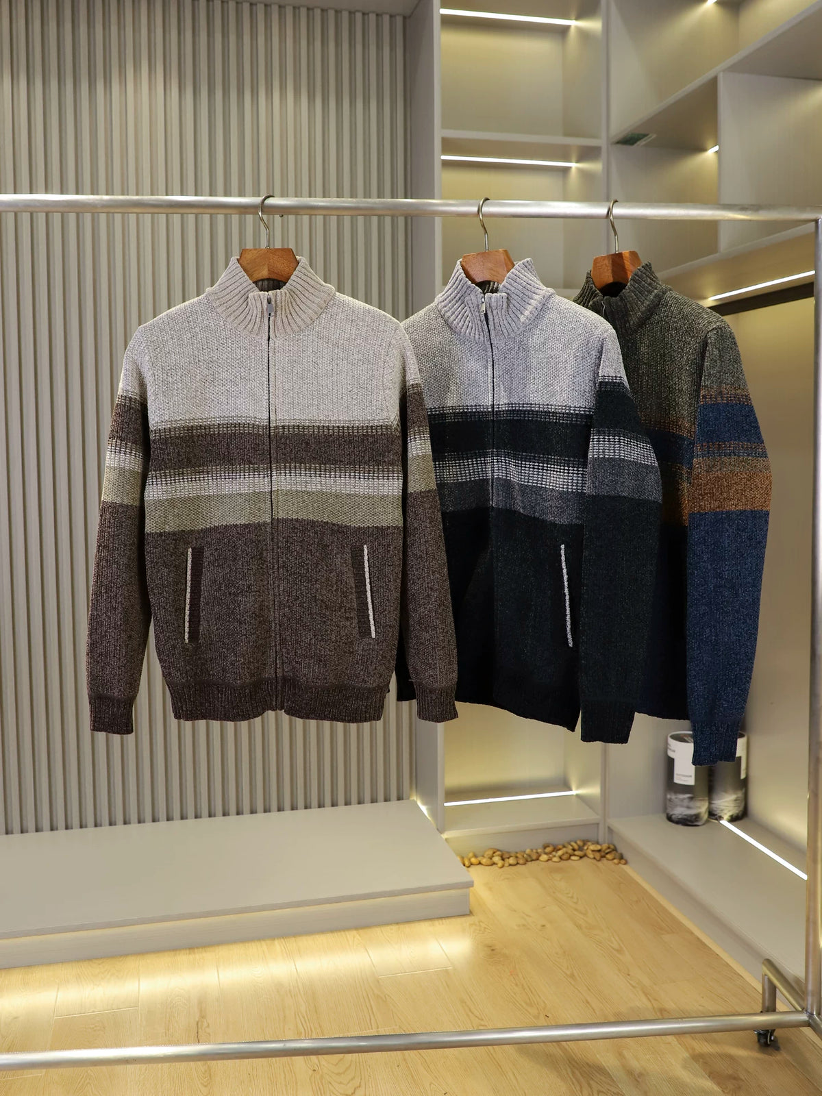 Product Image Alt Text