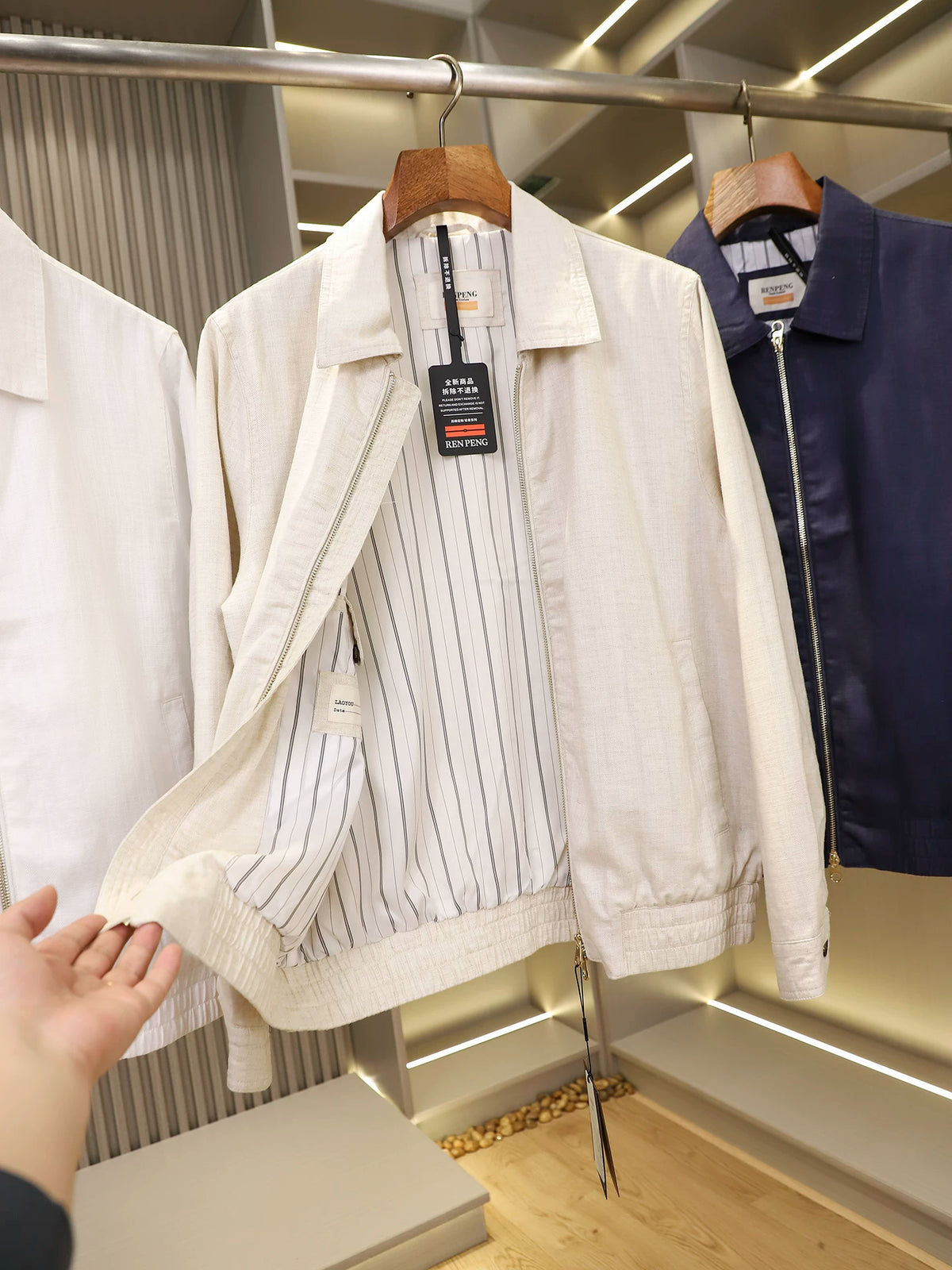 Product Image Alt Text