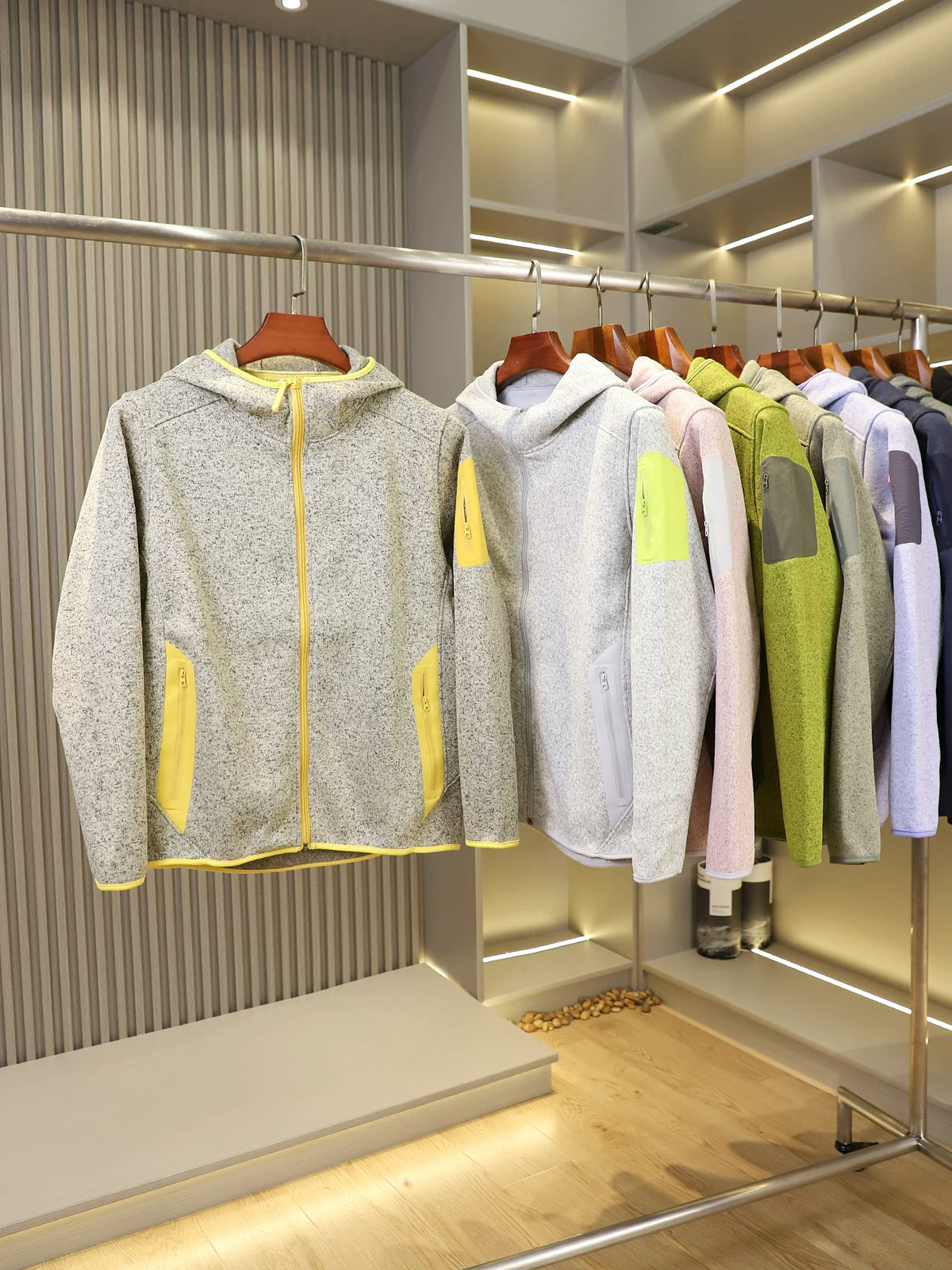 Product Image Alt Text